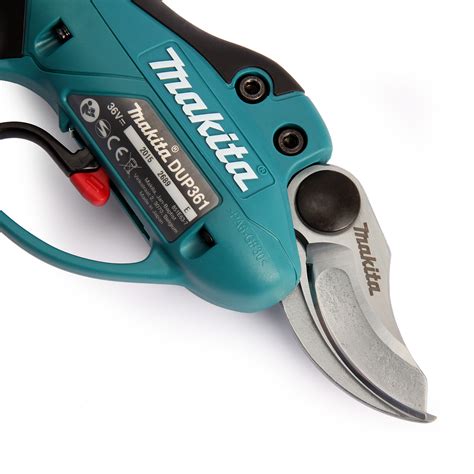 makita battery powered pruning shears